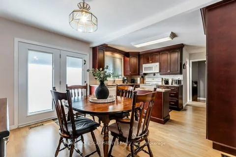 48 Tunbridge Cres, Hamilton, ON L8W 1L2