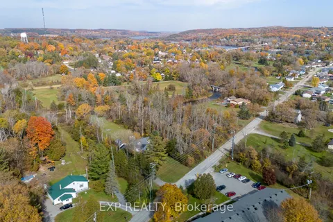 130 March St, Quinte West, ON K0K 2C0