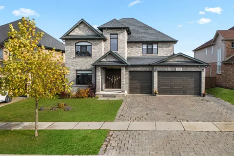 812 Jackpine Way, London, ON N5X 0K1
