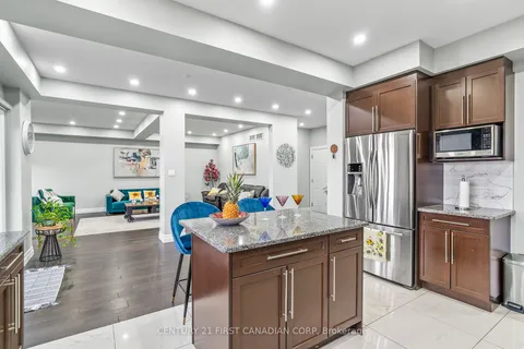812 Jackpine Way, London, ON N5X 0K1
