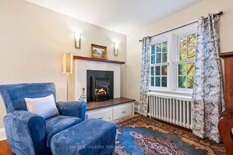 476 2nd Ave, Owen Sound, ON N4K 4L7