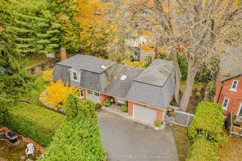 43 Mont St, Guelph, ON N1H 2A5