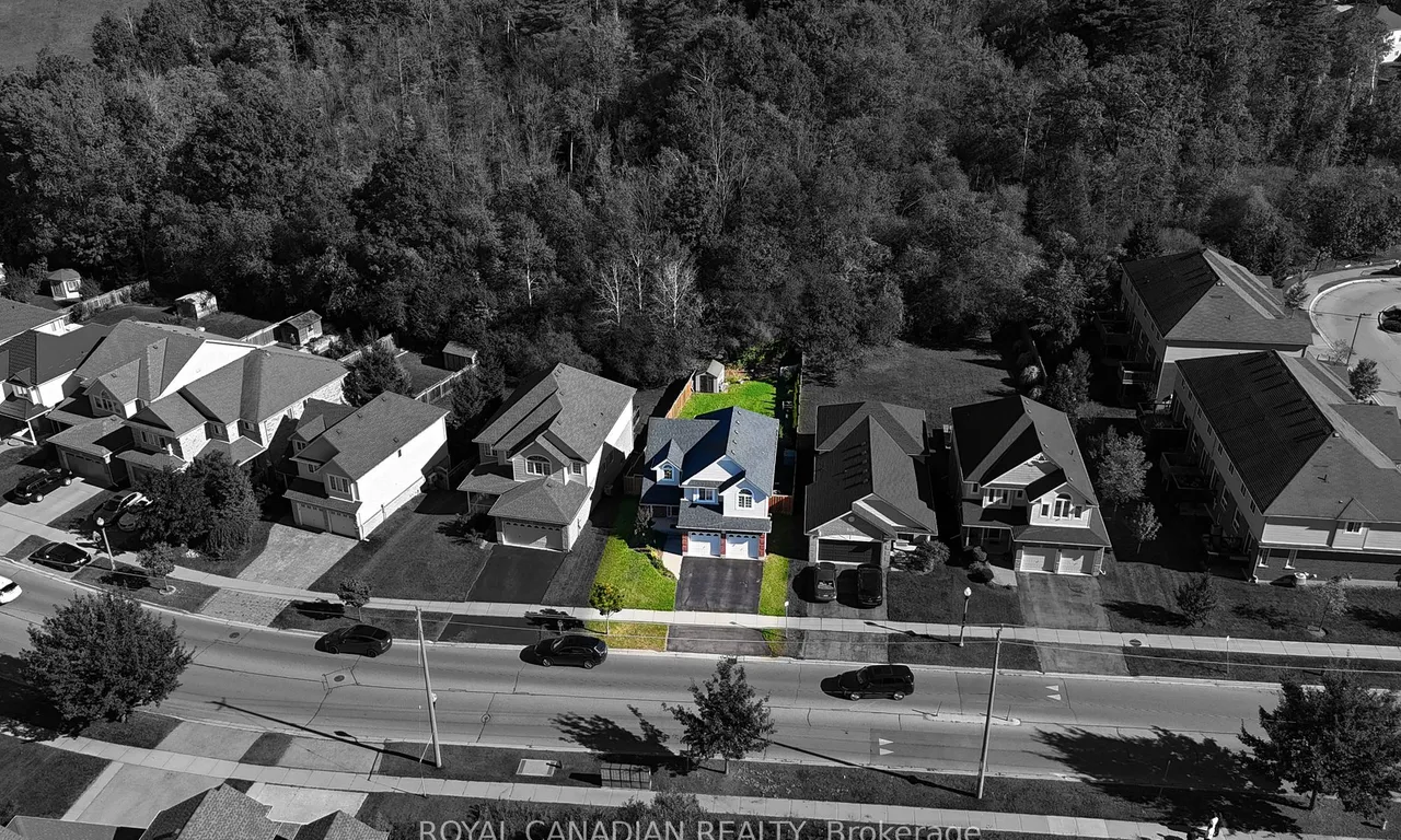 444 Doon South Dr, Kitchener, ON N2P 2T6