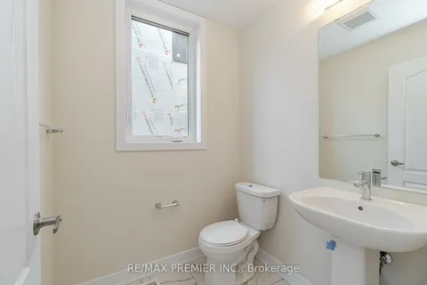 286 Forks Rd, Welland, ON L3B 0M3