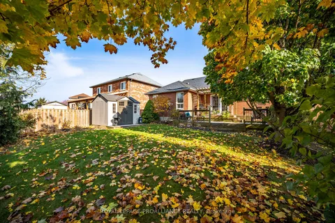 1209 Ashland Dr, Cobourg, ON K9A 5S4