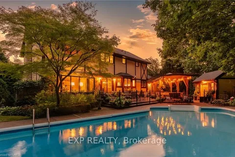 7091 Mount Forest Lane, Niagara Falls, ON L2J 3Z3