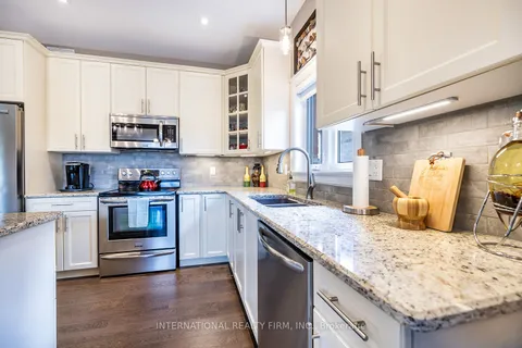 27 Milner Crt, Kawartha Lakes, ON K9V 0L2